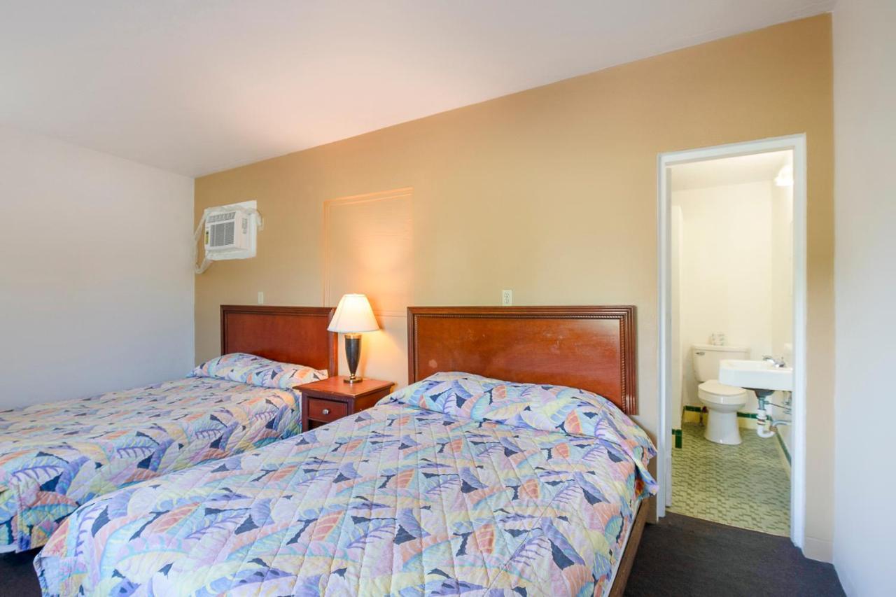 Hotel O Near Fanning Springs State Park Us Hwy 98 Old Town 외부 사진